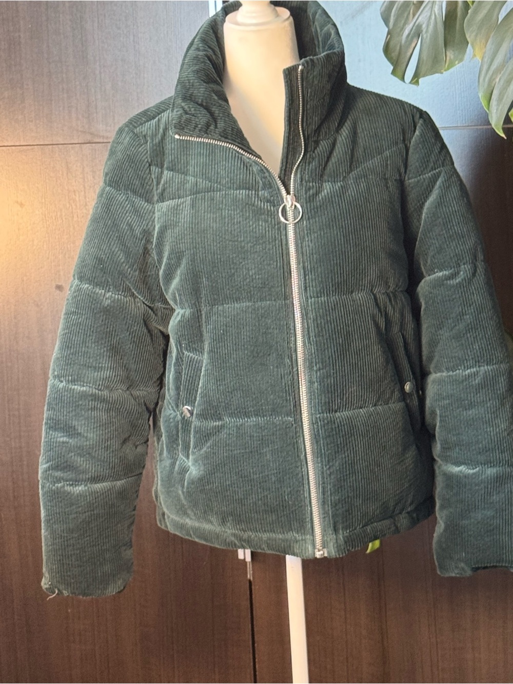 Vero Moda Dark Green Corduroy Puffer Jacket